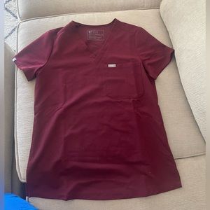 Figs burgundy set xs Catarina top and xxs zamora high waisted pant.